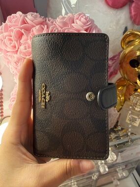 🌸Coach Brown Signature Wallet 🌸